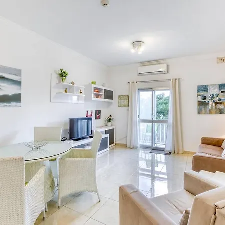 Taormina 6 -seafront Apt
